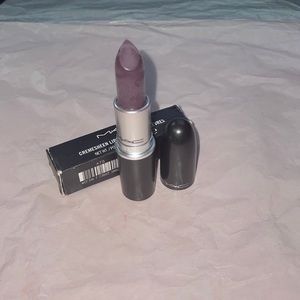 MAC Boyfriend Stealer Cremesheen Lipstick NEW